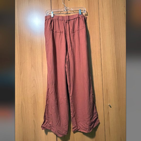 Pleat Front Drapey Pant - Picture 2 of 4